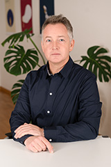 Severin Strasky